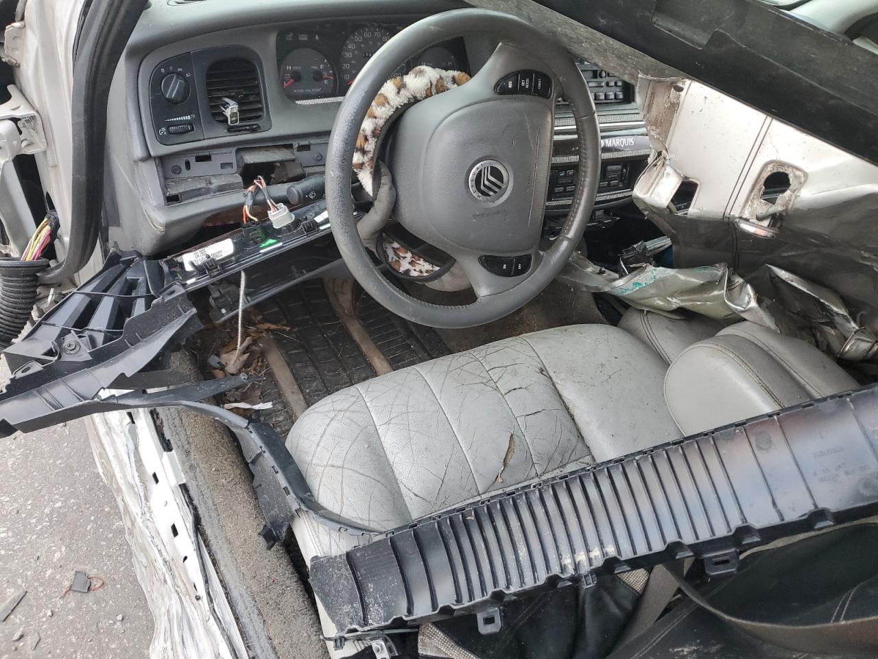 2003 Mercury Grand Marquis - Image 8