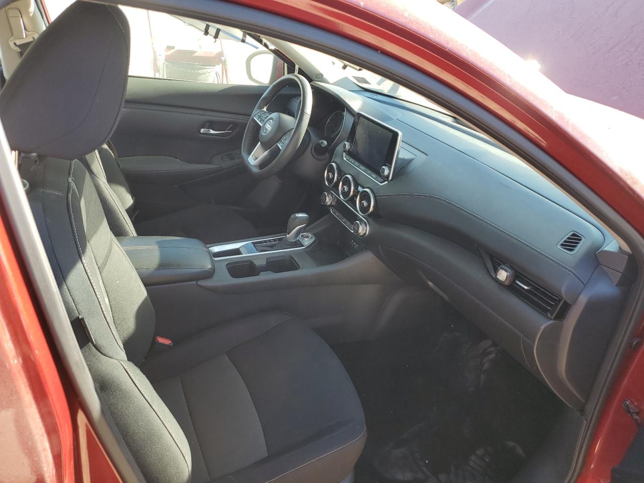2021 Nissan Sentra - Image 7