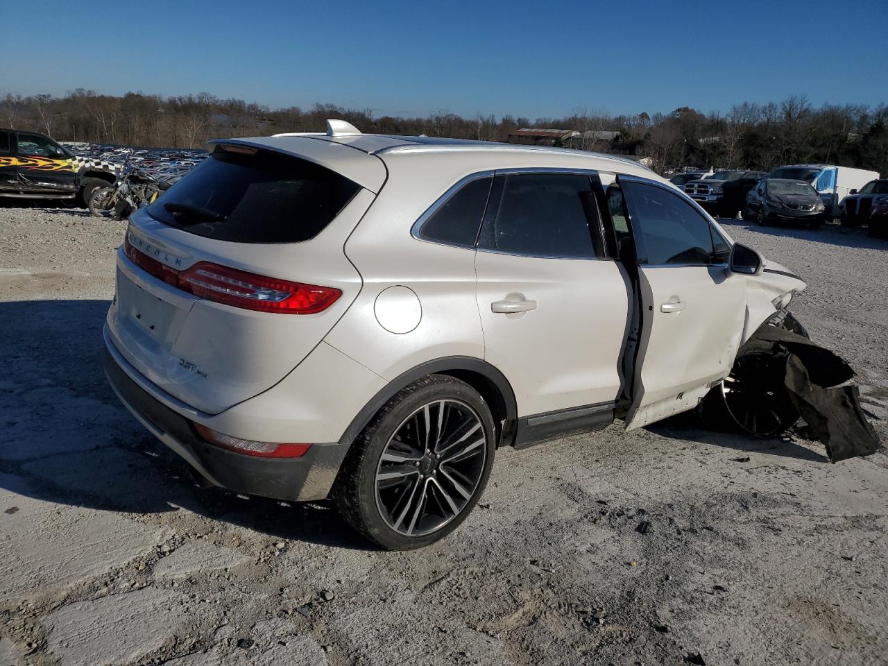 2017 Lincoln MKC - Image 3