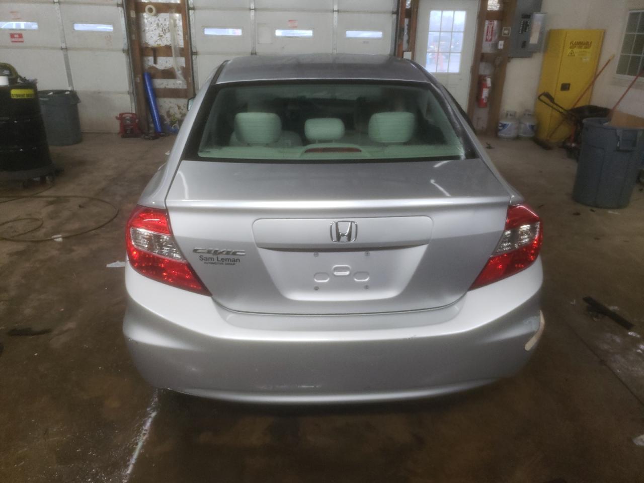 2012 Honda Civic - Image 6