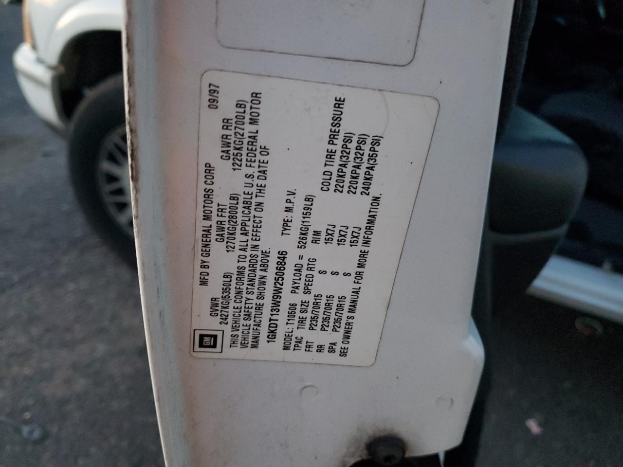 1998 GMC Jimmy VIN: 1GKDT13W9W2506846 Lot: 84854964