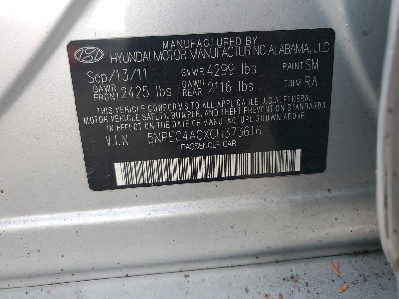 2012 Hyundai Sonata - Image 12