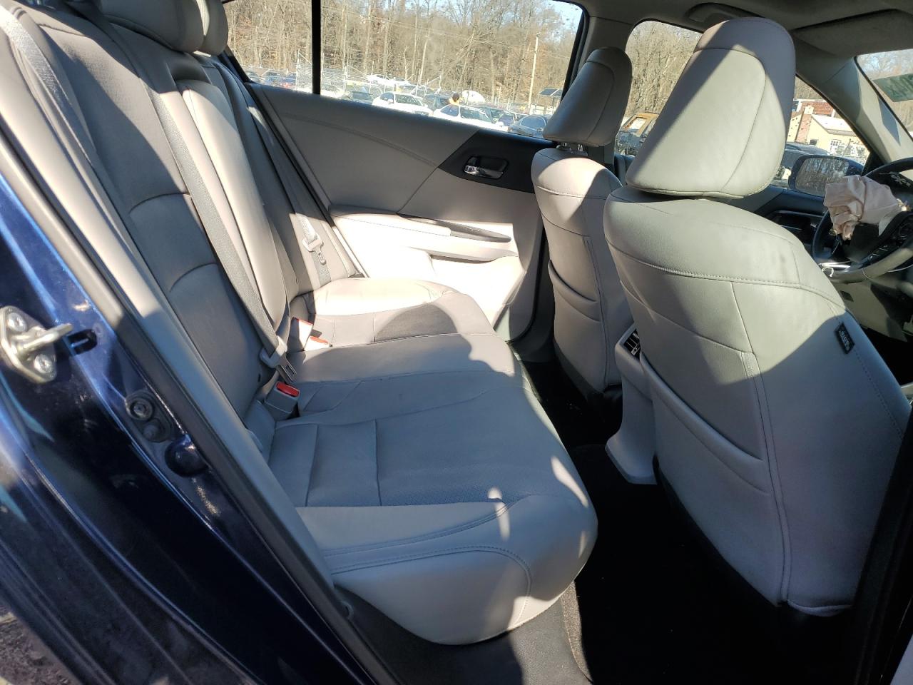 2016 Honda Accord - Image 11
