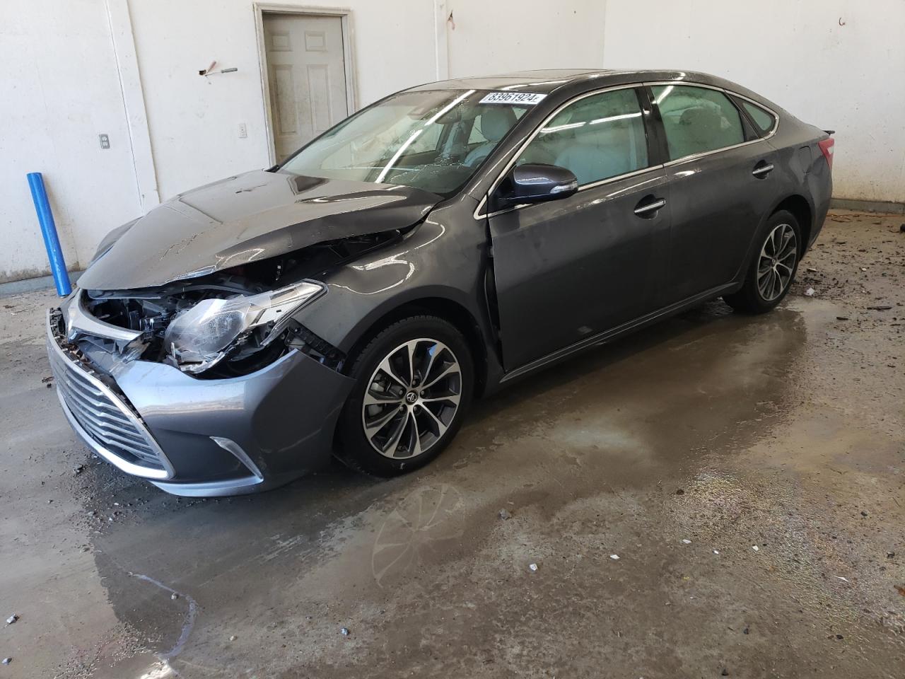 VIN 4T1BK1EB2HU264310 2017 TOYOTA AVALON no.1