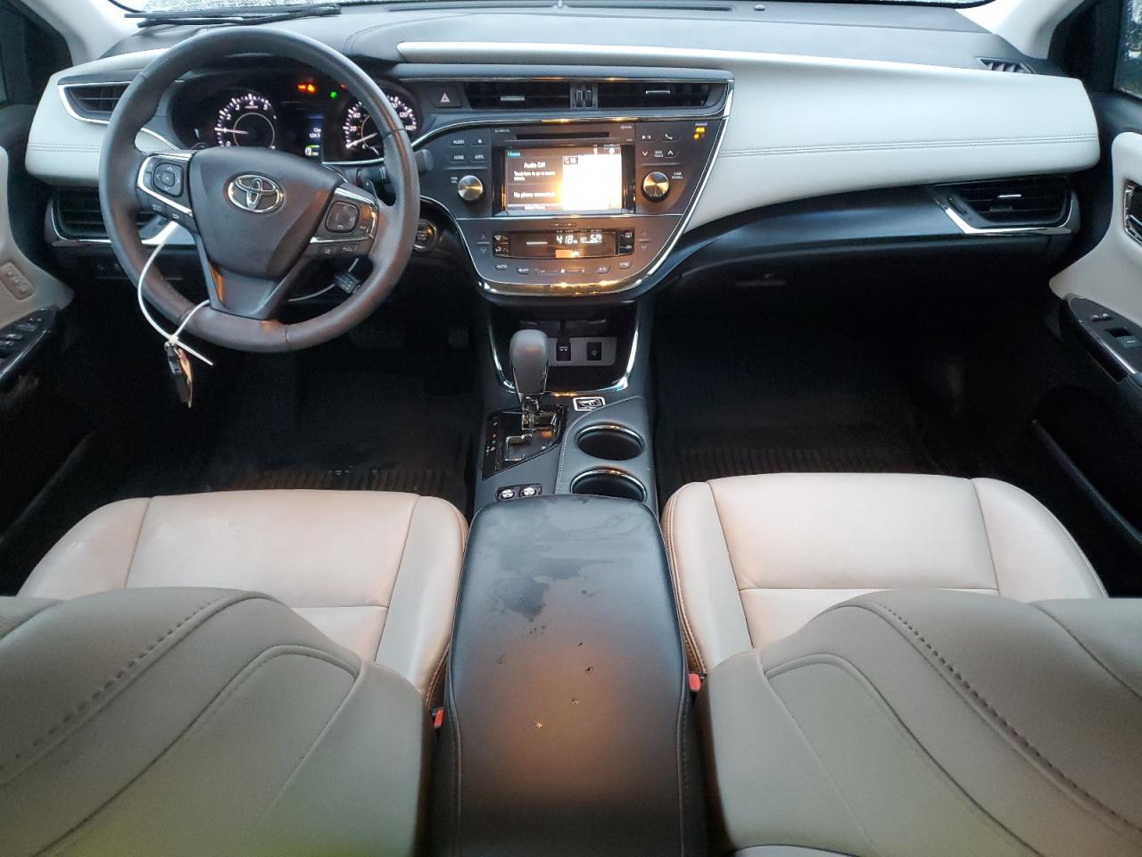 2017 Toyota Avalon - Image 8