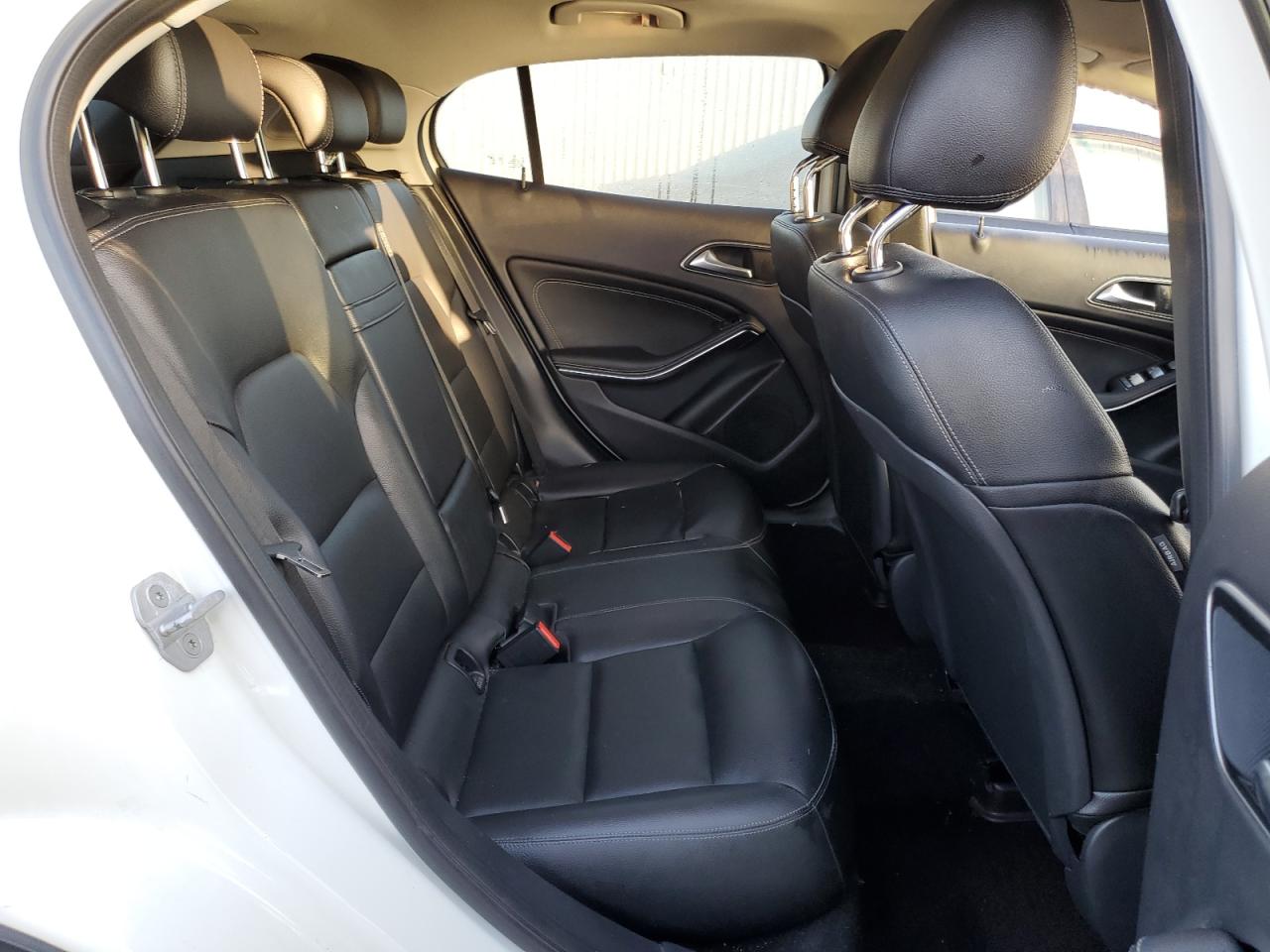 2015 Mercedes-Benz GLA-klasse - Image 11