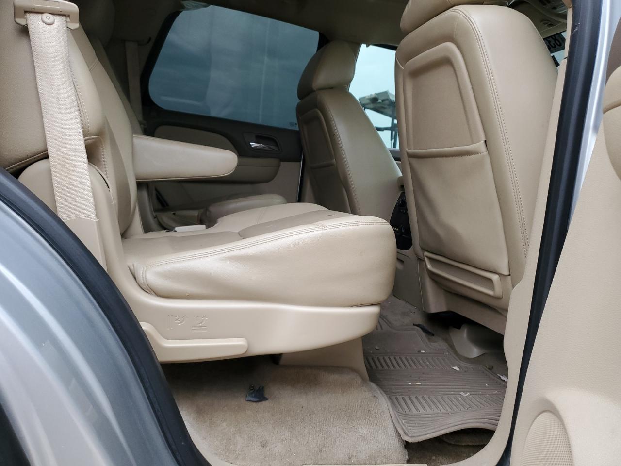 2013 Chevrolet Tahoe - Image 12
