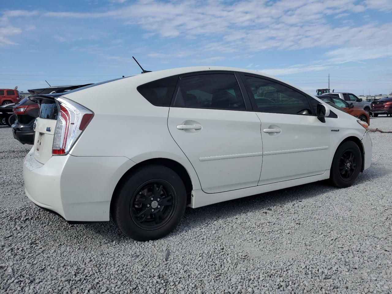 VIN JTDKN3DU0F1916530 2015 TOYOTA PRIUS no.3