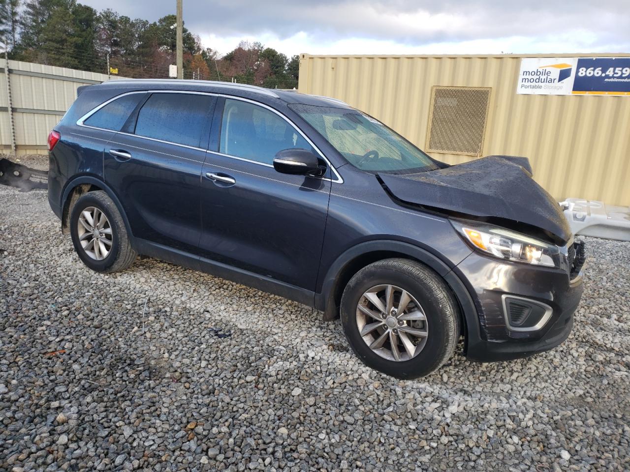 VIN 5XYPG4A36HG285156 2017 KIA SORENTO no.4