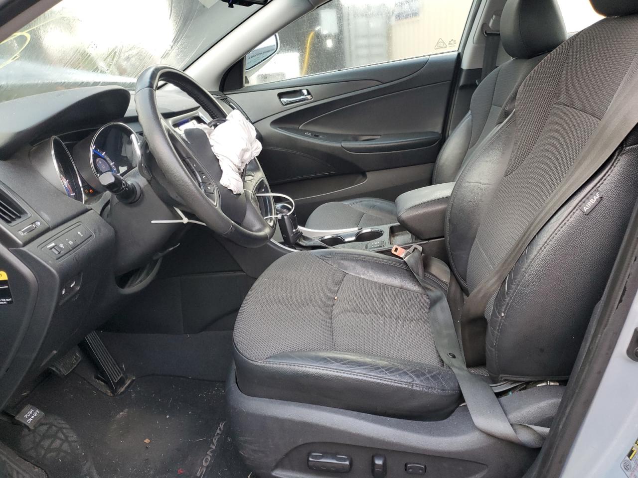 2013 Hyundai Sonata - Image 7