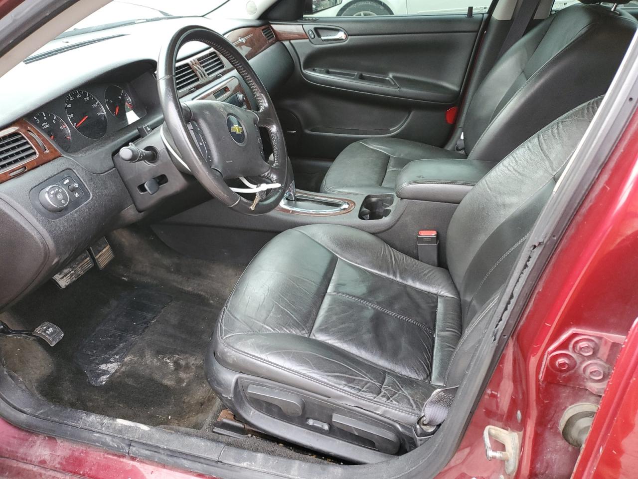 2011 Chevrolet Impala - Image 7