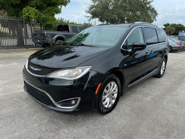  CHRYSLER PACIFICA 2019 Чорний