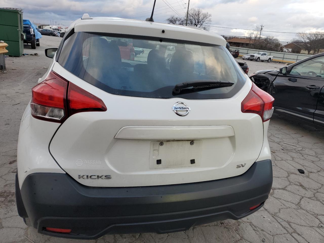 VIN 3N1CP5CU0KL472065 2019 NISSAN KICKS no.6