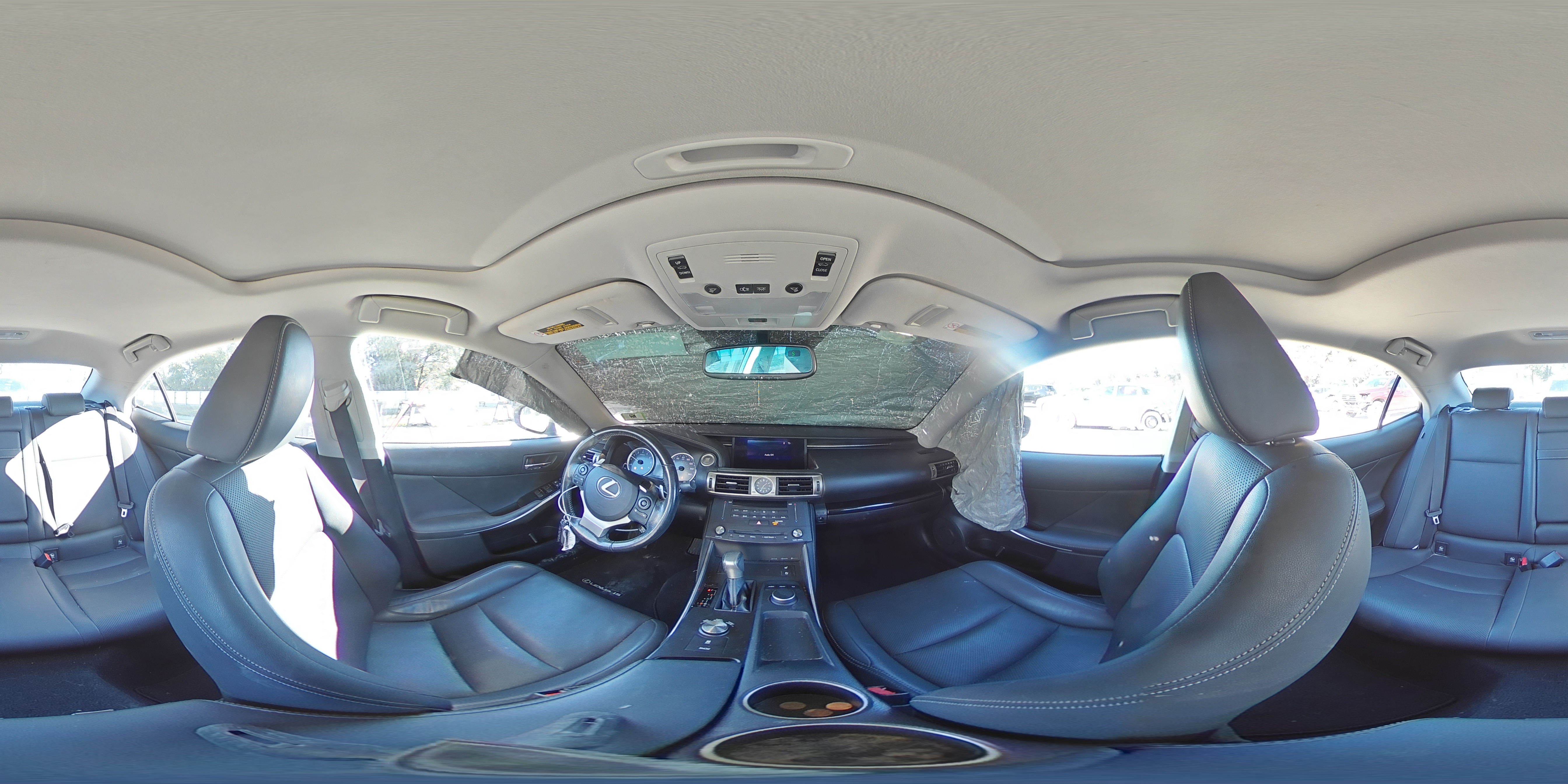 2016 Lexus IS - Image 15