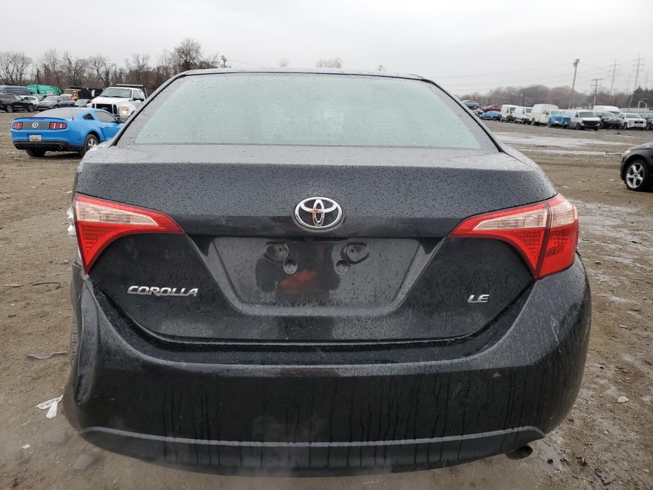 2017 Toyota Corolla L VIN: 2T1BURHE1HC835186 Lot: 83634464