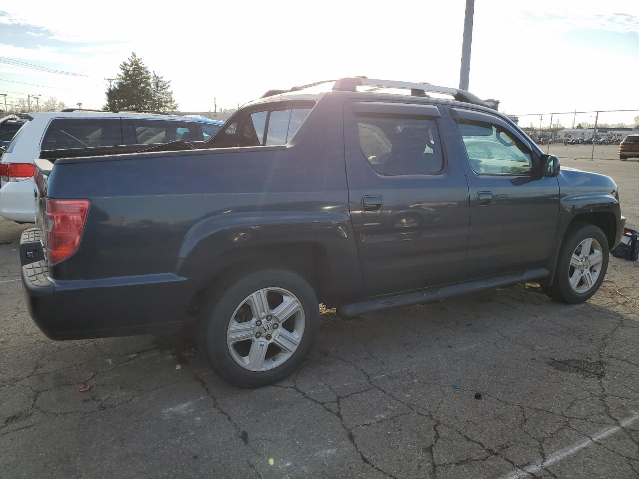 2011 Honda Ridgeline - Image 3