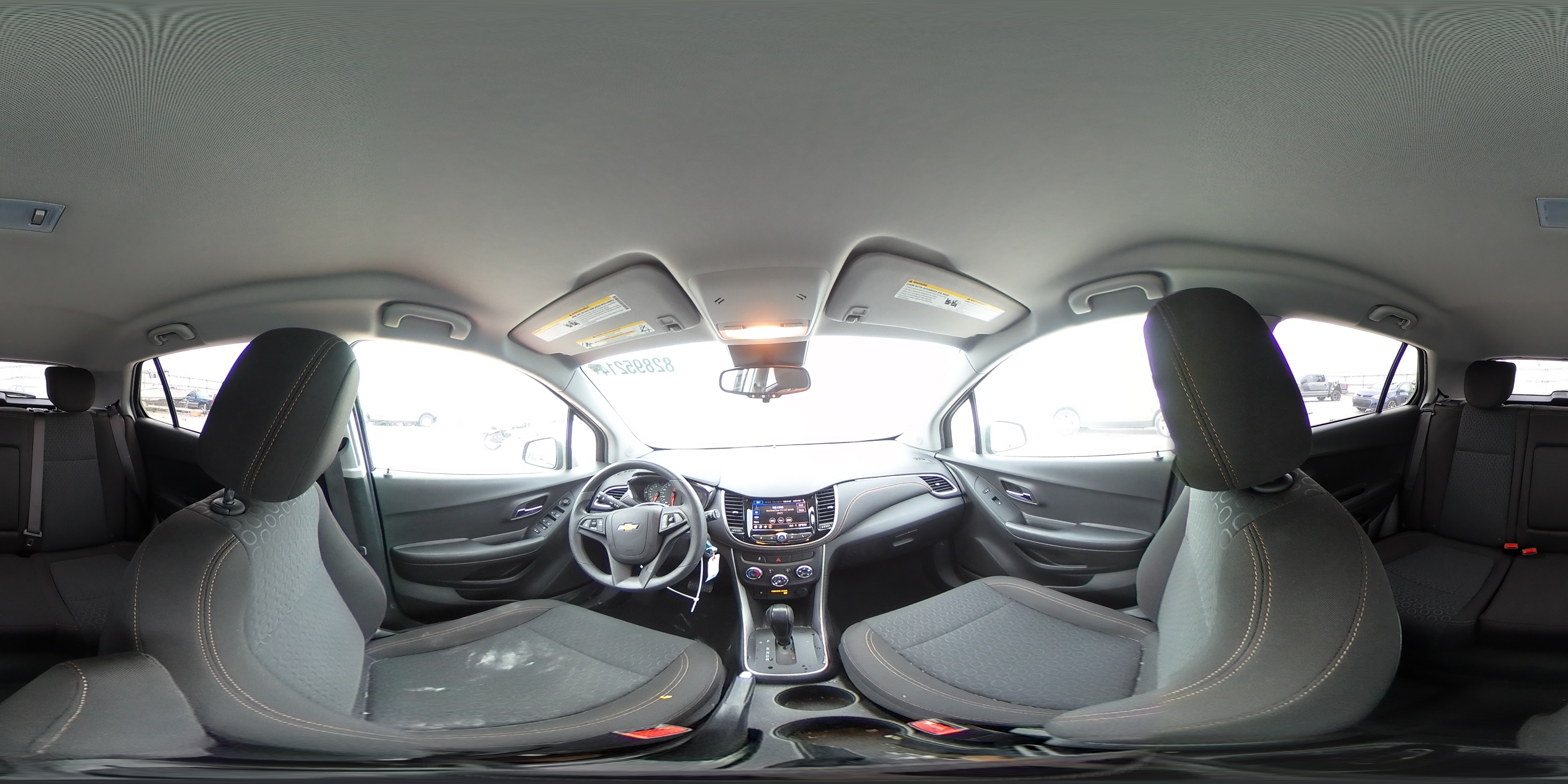 2021 Chevrolet Trax - Image 13