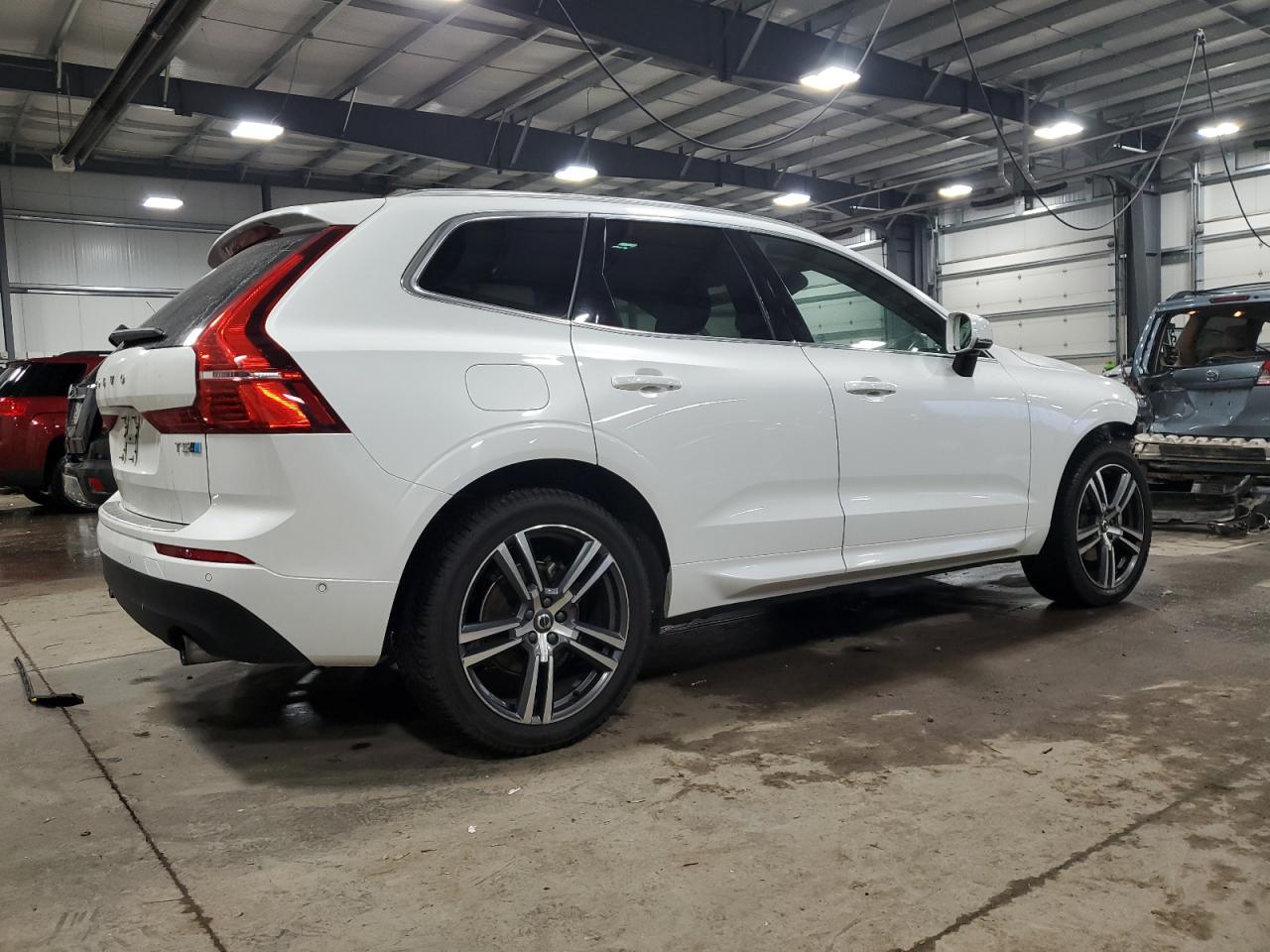 VIN YV4102RK7J1062427 2018 VOLVO XC60 no.3