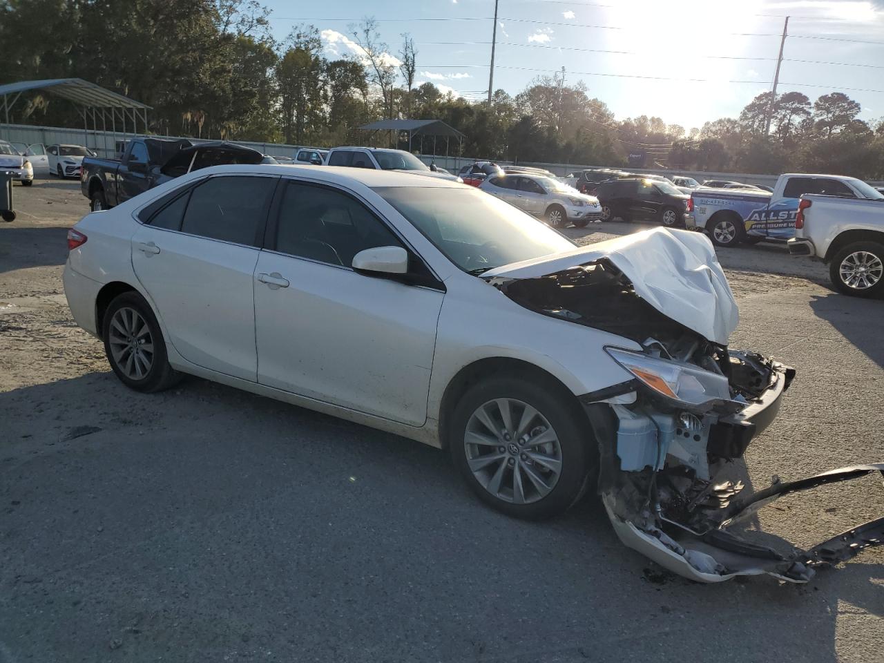 2017 Toyota Camry - Image 4