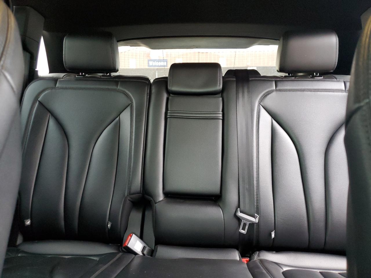 2018 Lincoln MKX - Image 10