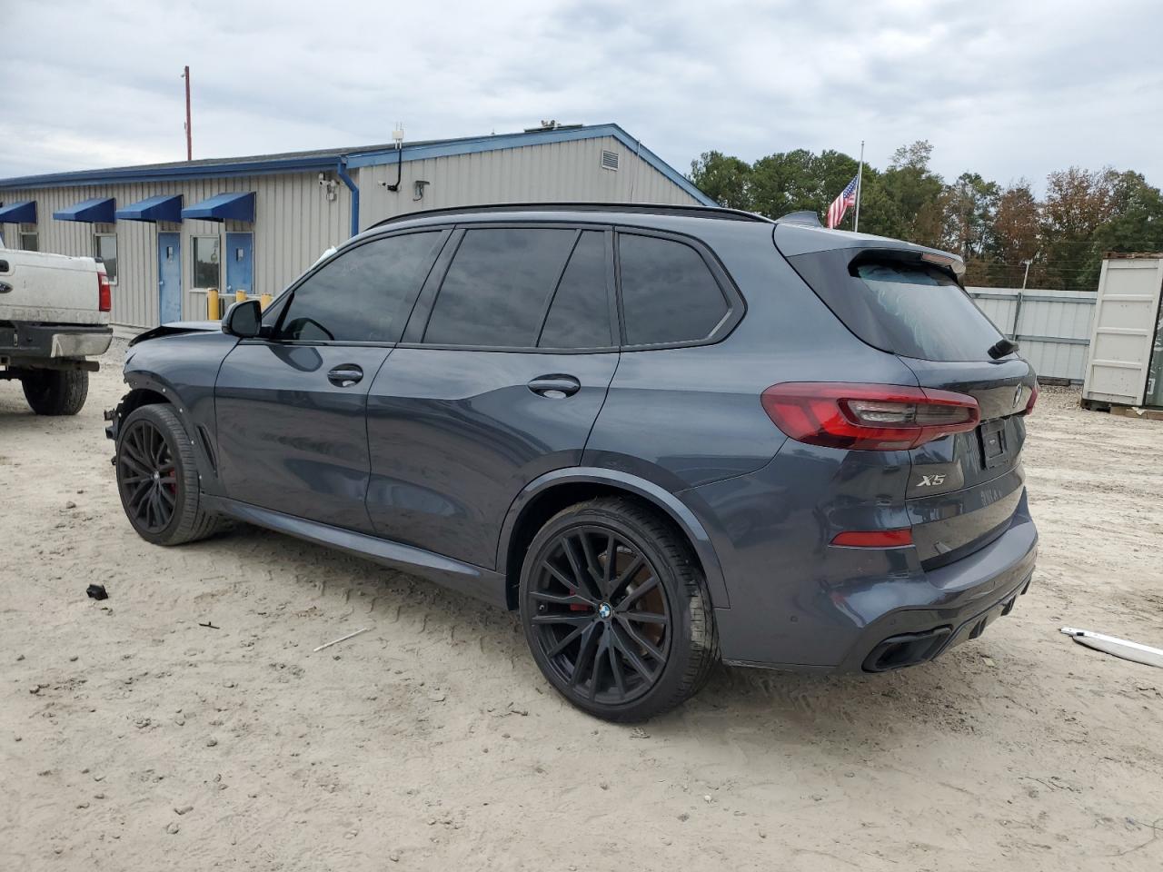 VIN 5UXCR4C08M9F17085 2021 BMW X5 no.2