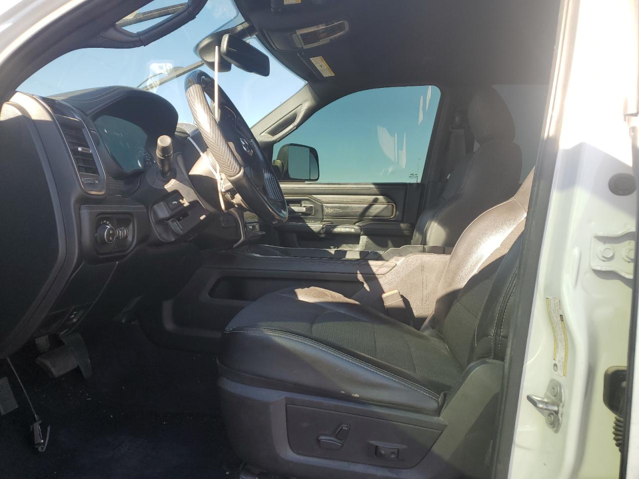 2021 RAM 2500 - Image 7