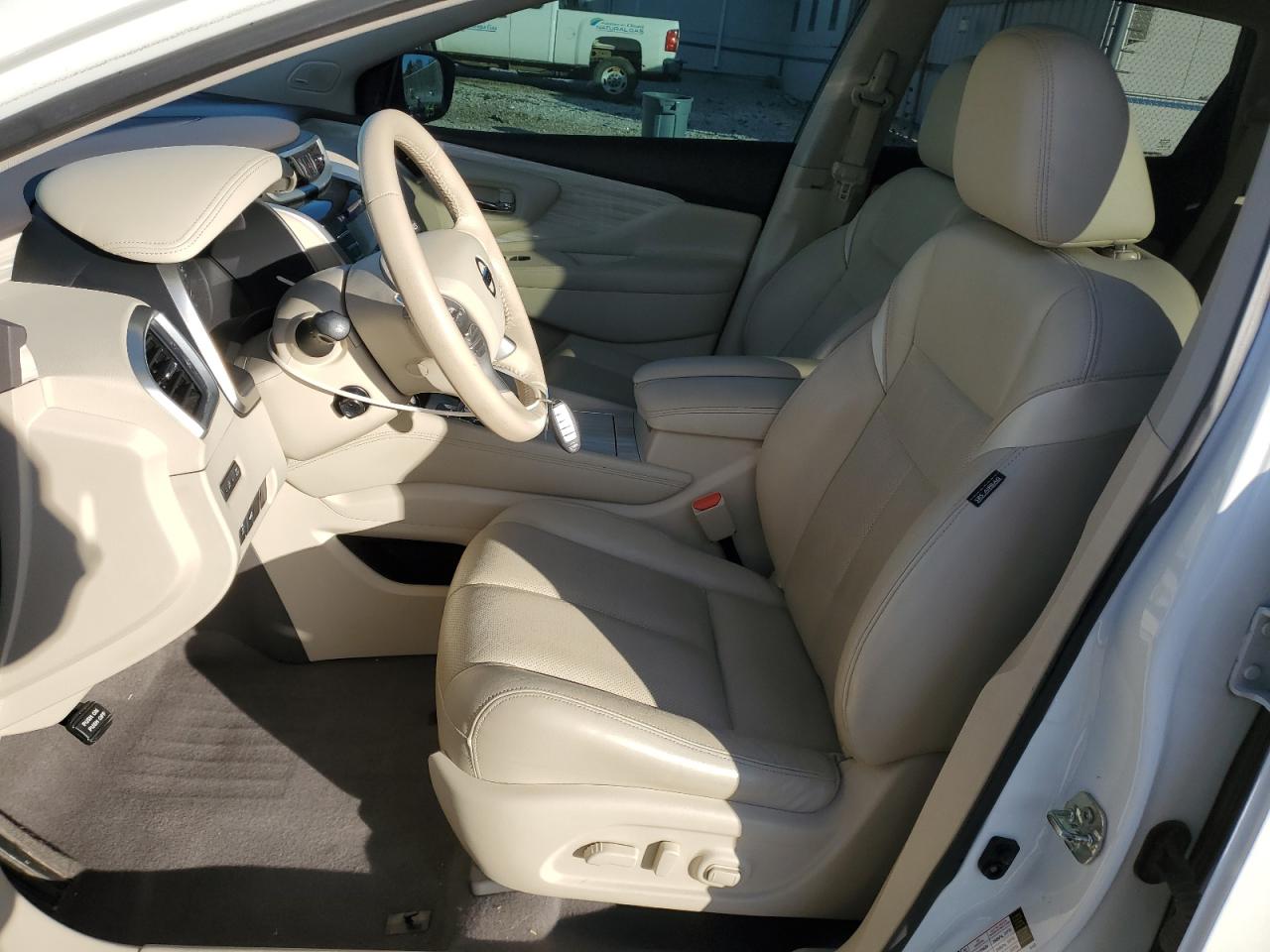 2017 Nissan Murano - Image 7