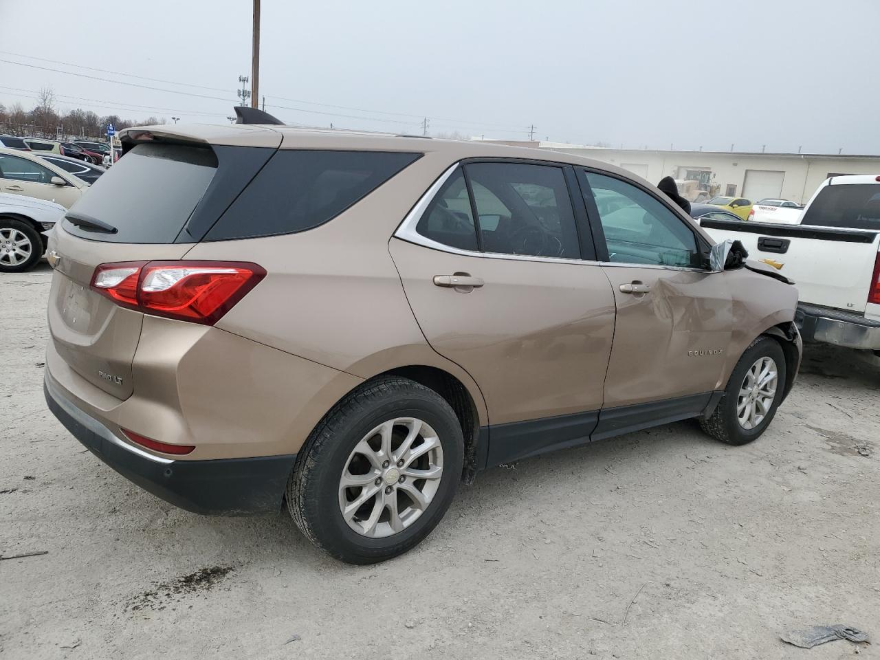 2018 Chevrolet Equinox - Image 3