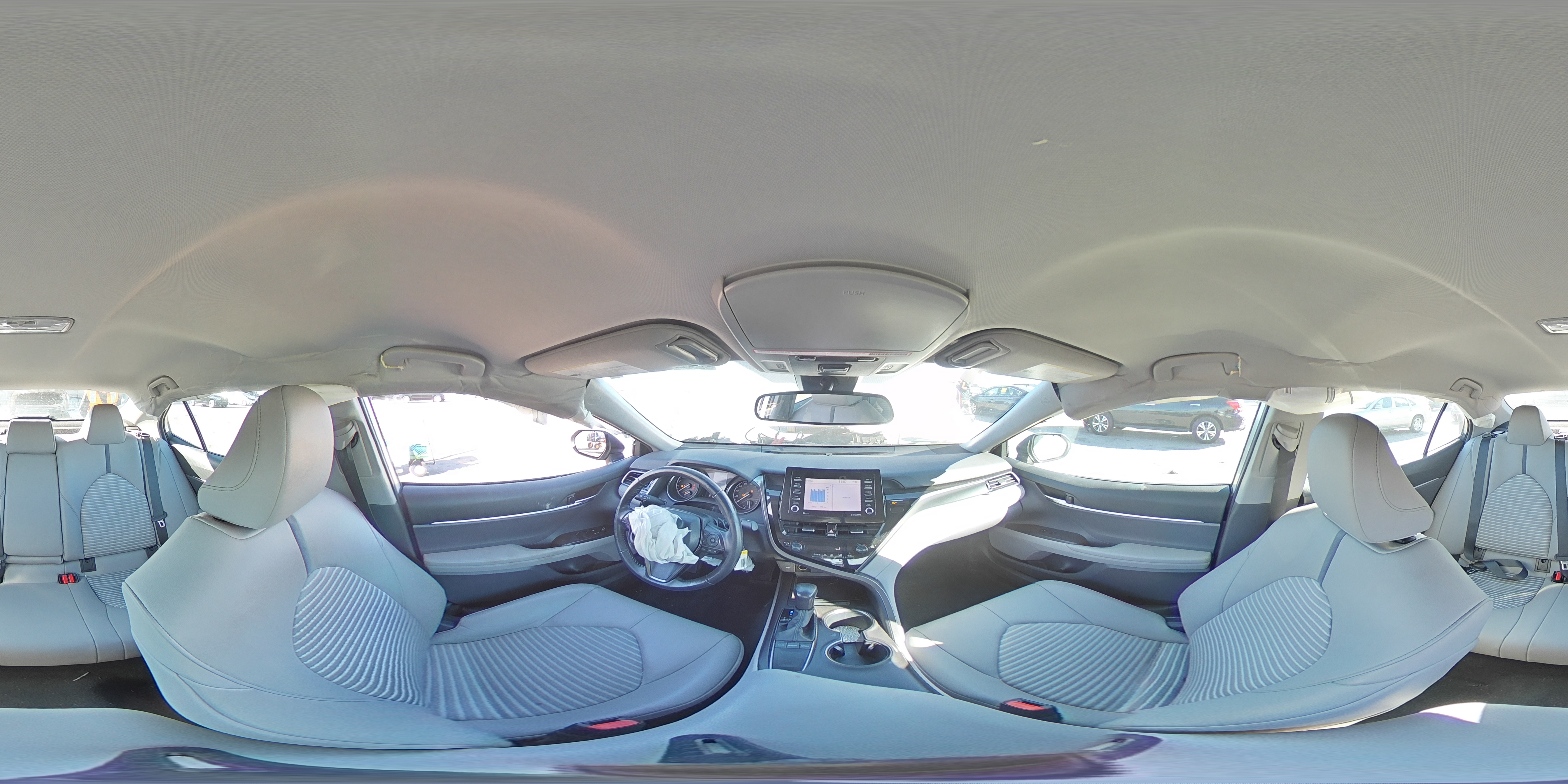 2022 Toyota Camry - Image 12
