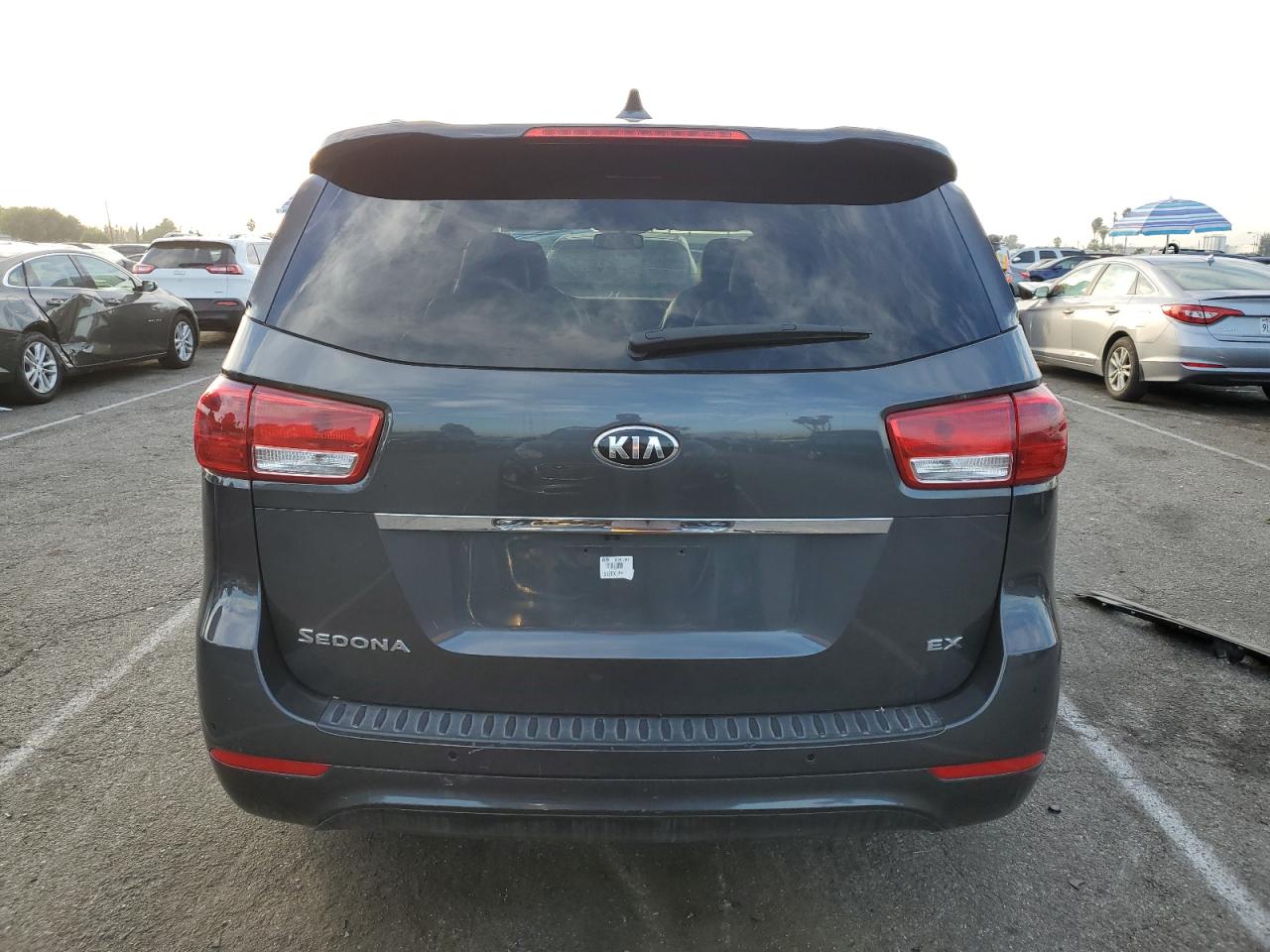 2018 Kia Sedona Ex VIN: KNDMC5C19J6405170 Lot: 86117834