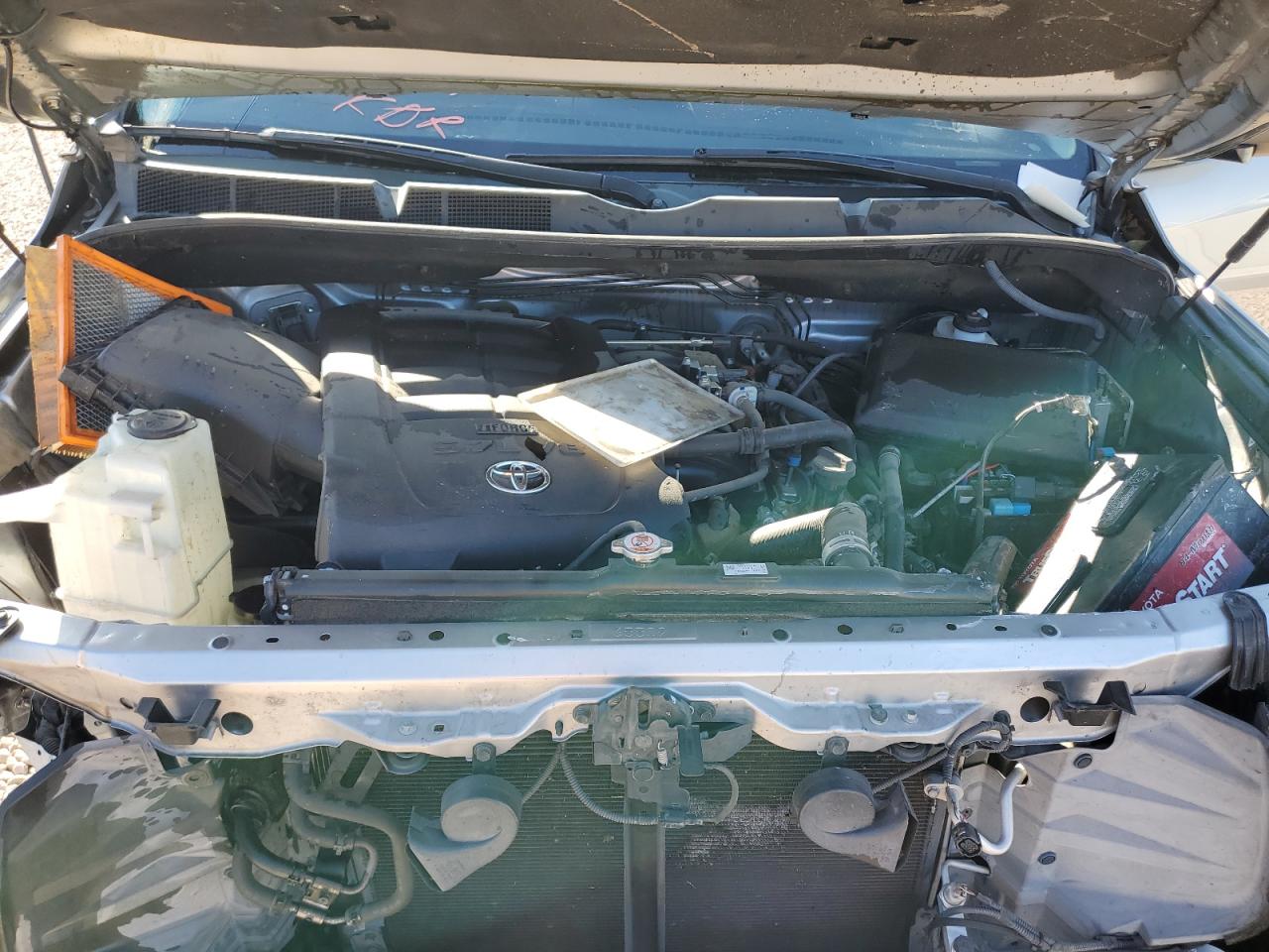 2018 Toyota Tundra - Image 11