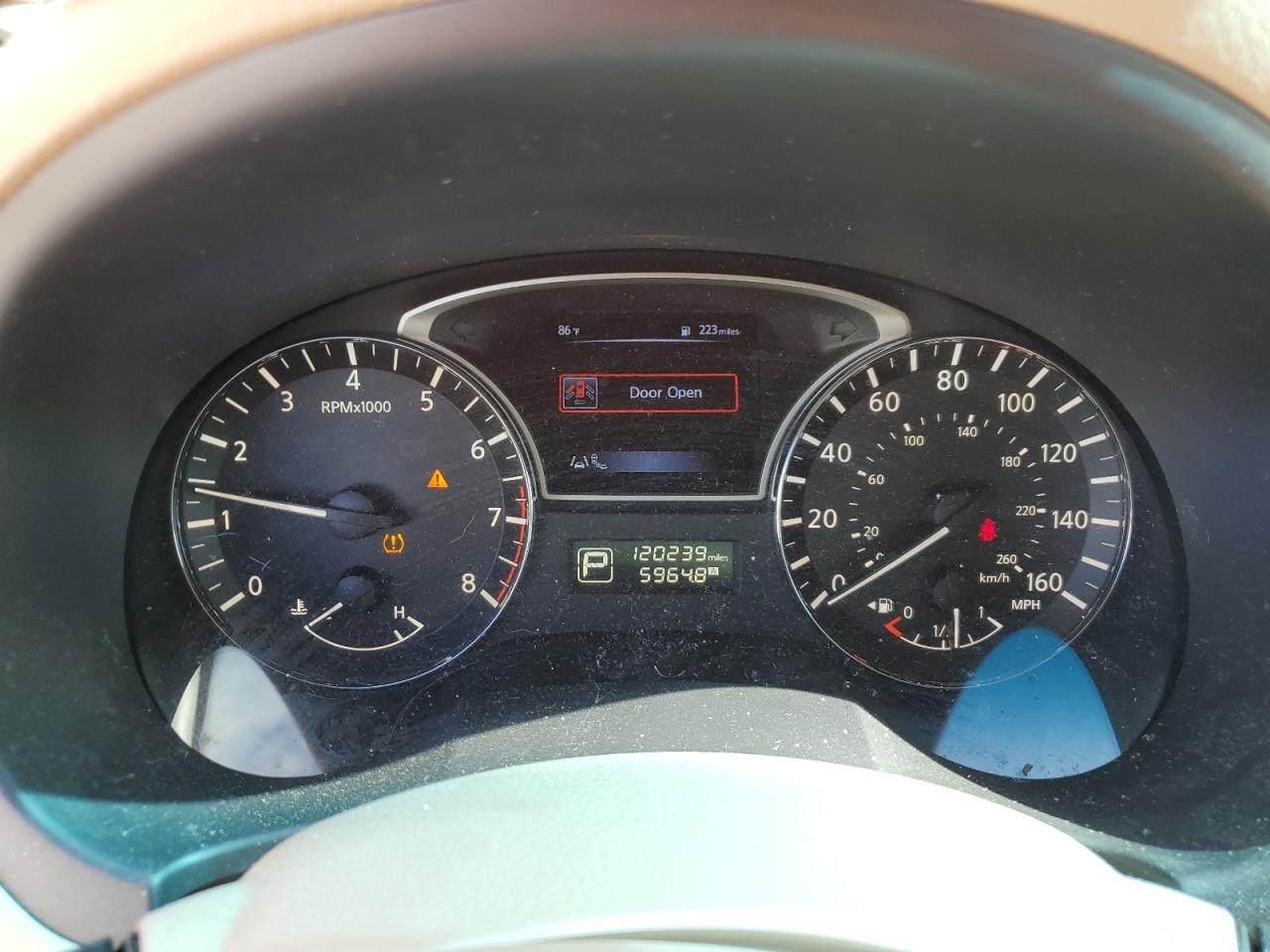 2015 Nissan Altima - Image 9