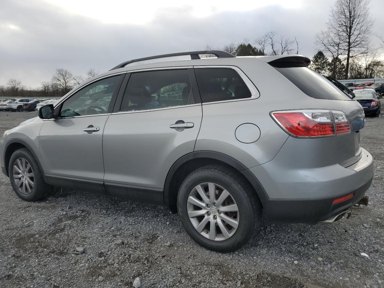 2010 Mazda CX-9 - Image 2