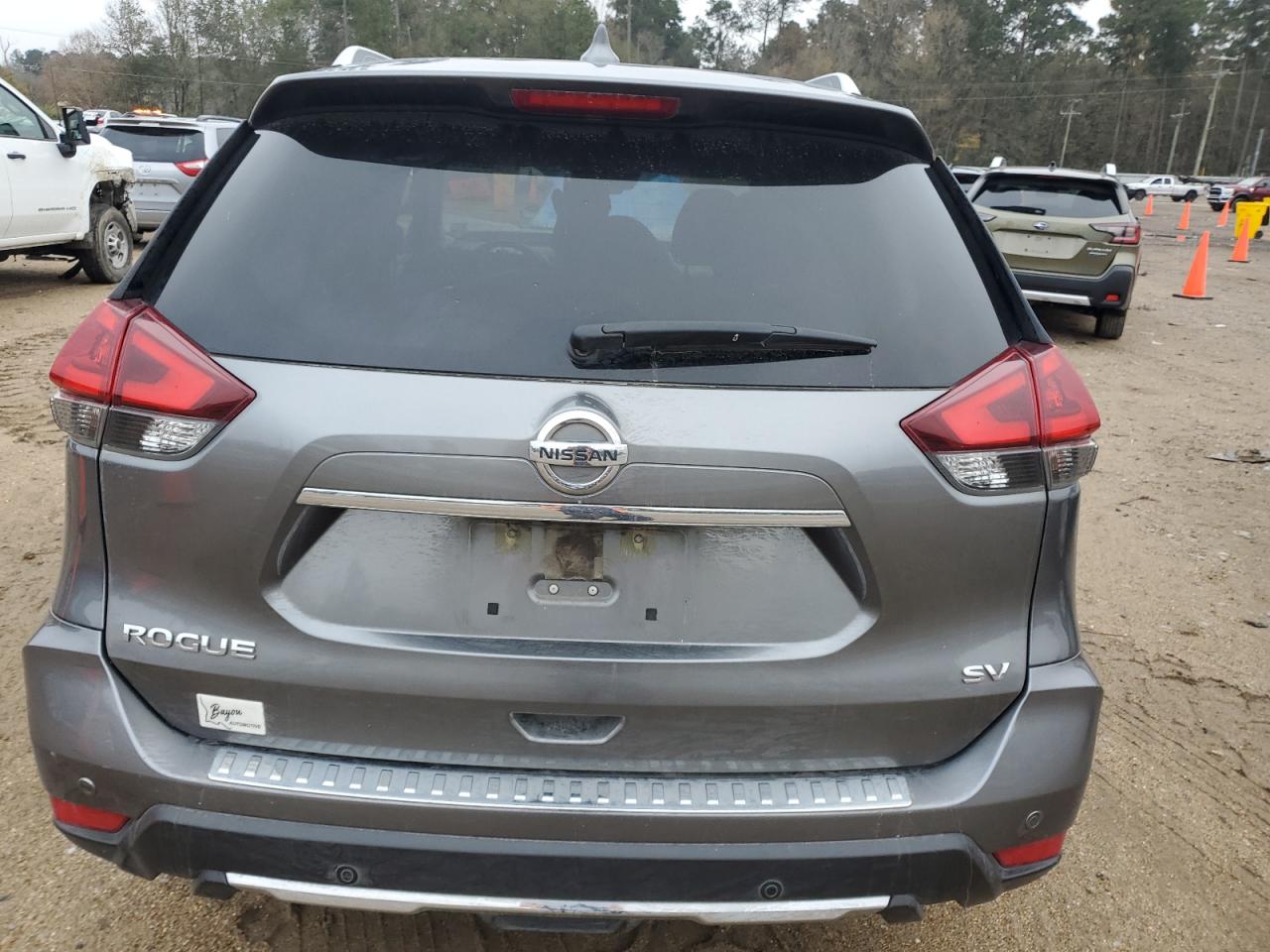 2020 Nissan Rogue S VIN: JN8AT2MT5LW040365 Lot: 86361574