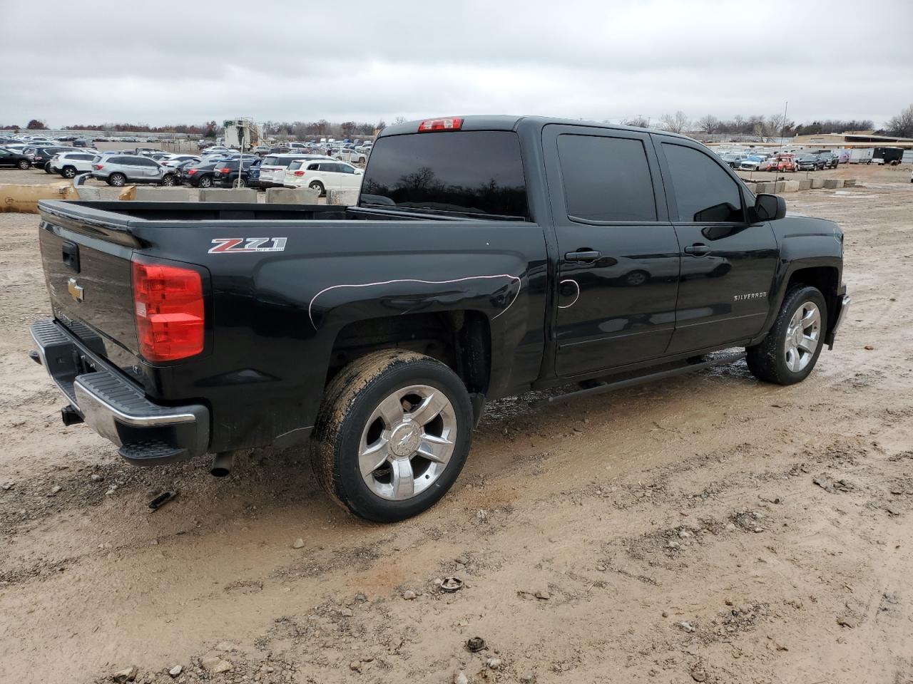 2015 Chevrolet Silverado - Image 3