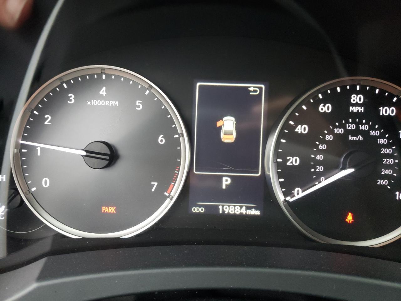 2023 Lexus IS - Image 9