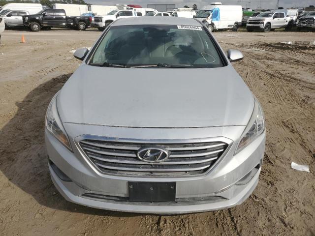 Sedans HYUNDAI SONATA 2016 Srebrny