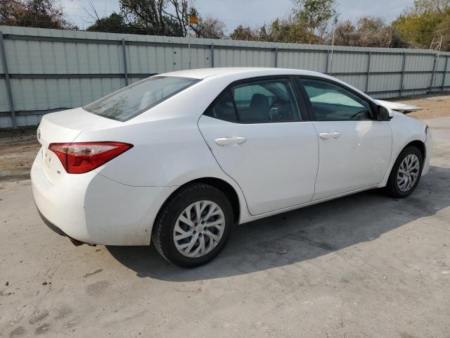  TOYOTA COROLLA 2017 White