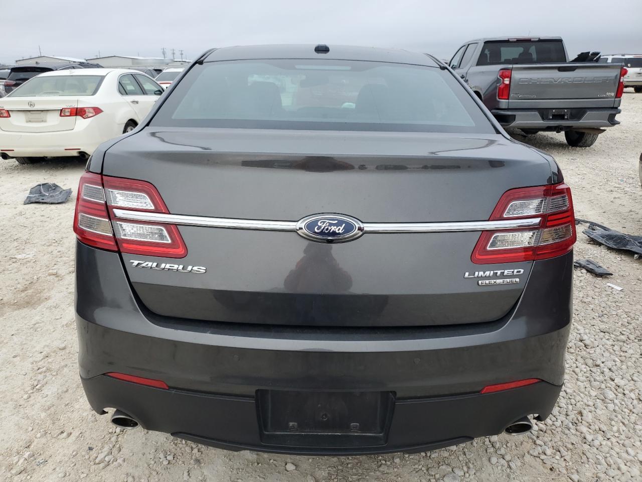 2018 Ford Taurus Limited VIN: 1FAHP2F8XJG110429 Lot: 86392384