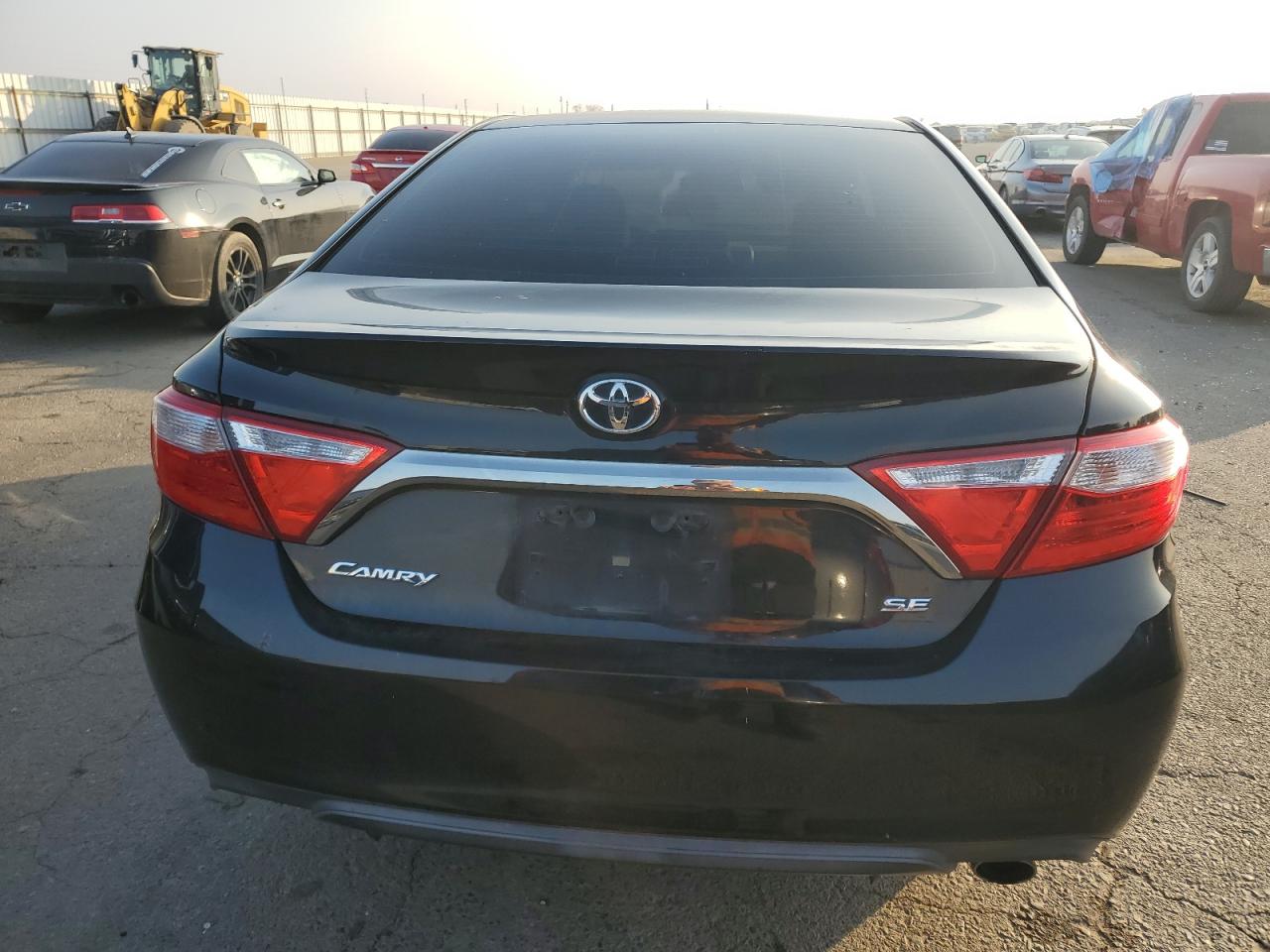 VIN 4T1BF1FK5HU721498 2017 TOYOTA CAMRY no.6