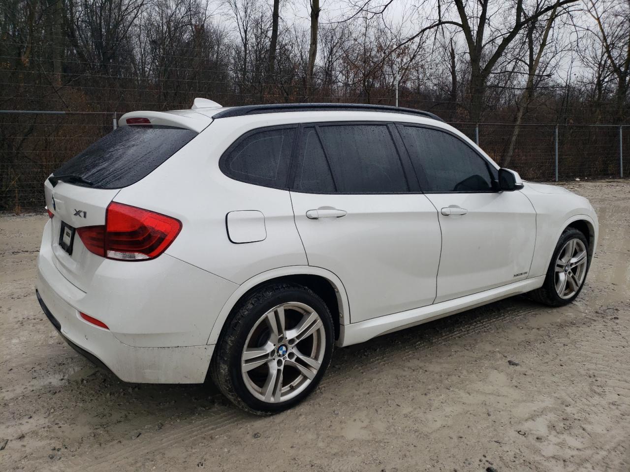 VIN WBAVL1C56FVY25429 2015 BMW X1 no.3