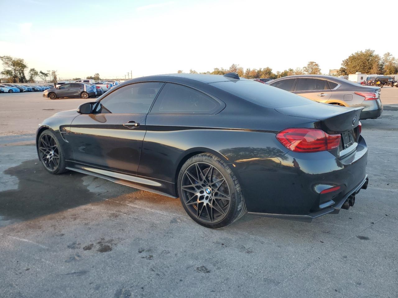 2018 BMW M4 - Image 2