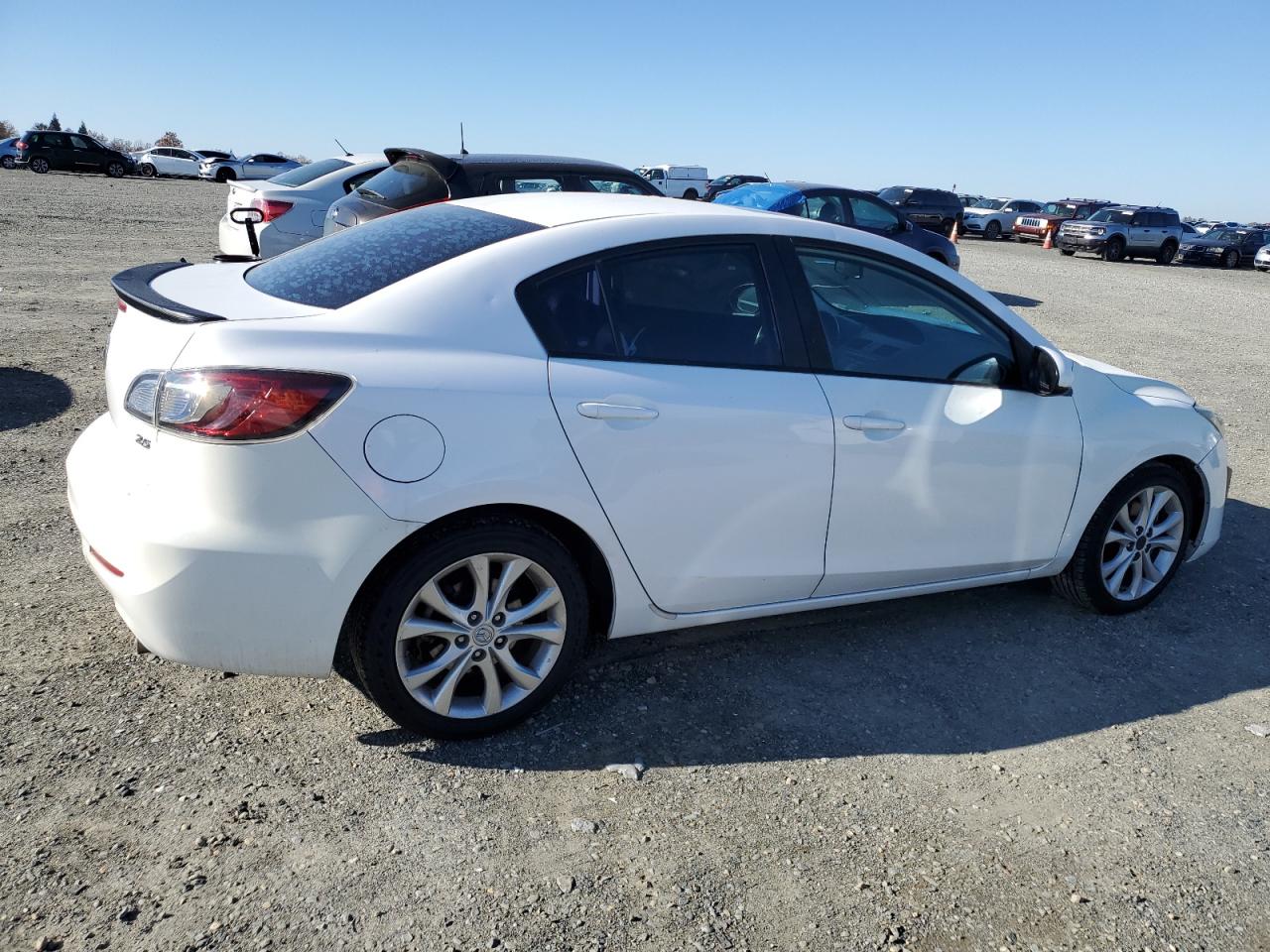 2011 Mazda 3 - Image 3