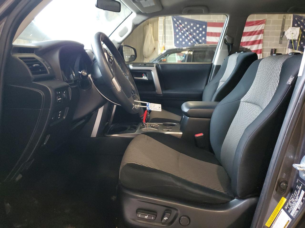 2018 Toyota 4Runner - Image 7