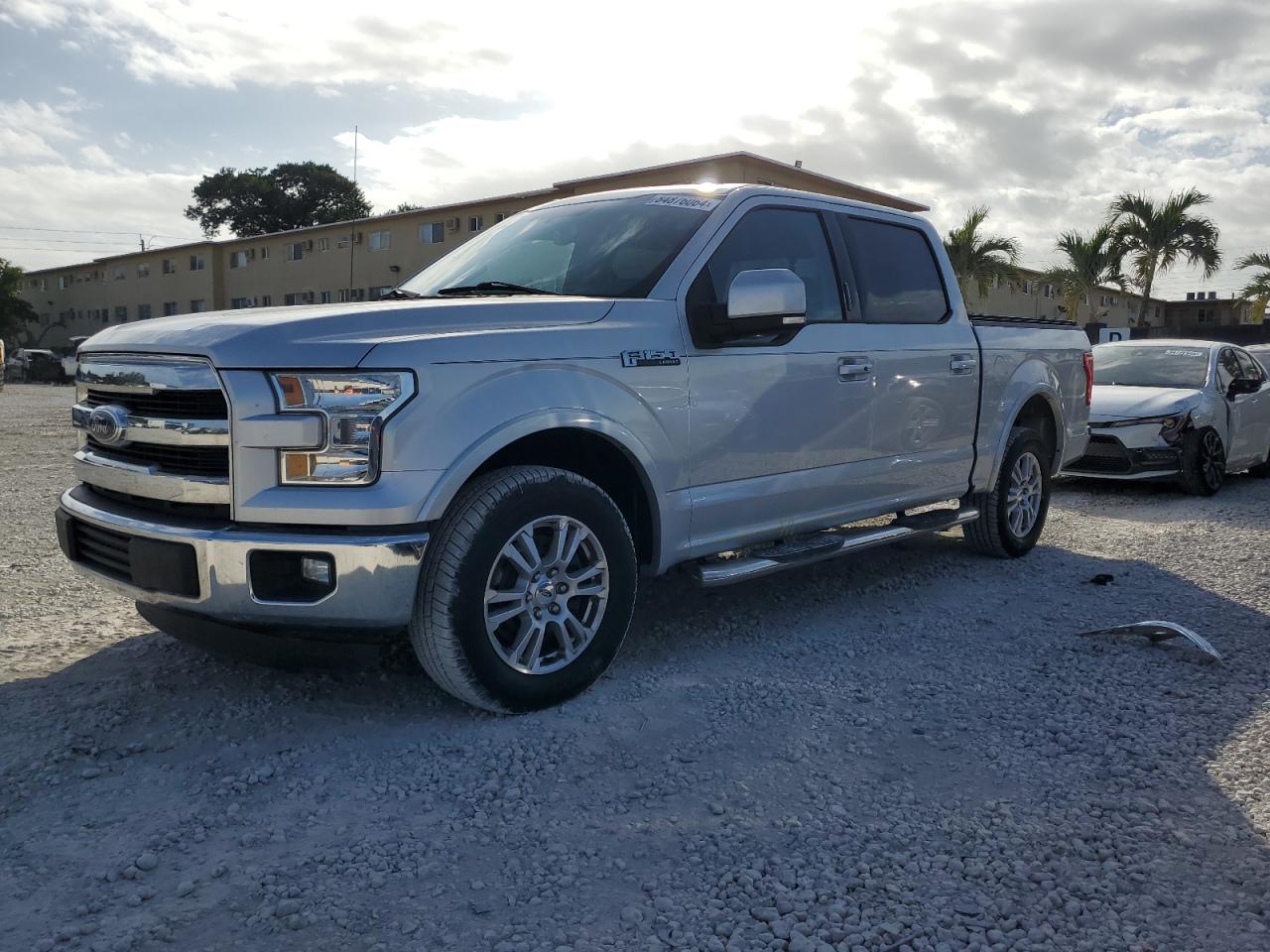 VIN 1FTEW1CF4GFA50918 2016 FORD F-150 no.1