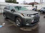 New Britain, CT에서 판매 중인 2019 Toyota Highlander Hybrid Limited - Front End