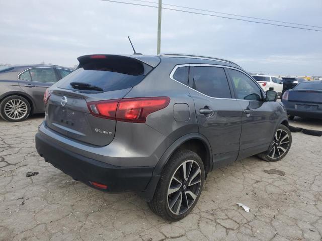  NISSAN ROGUE 2018 Серый