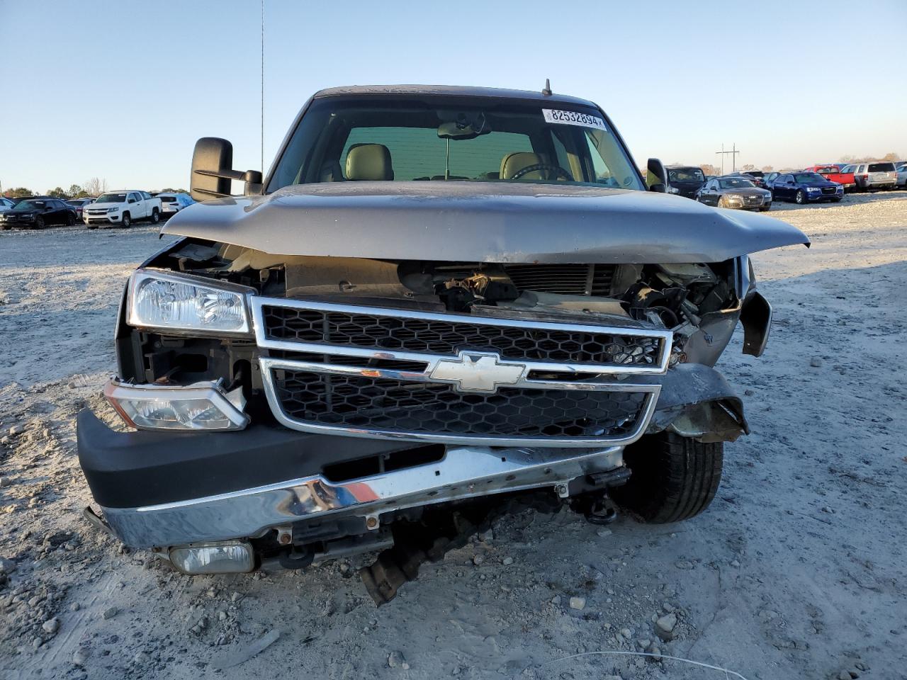 2006 Chevrolet Silverado - Image 5