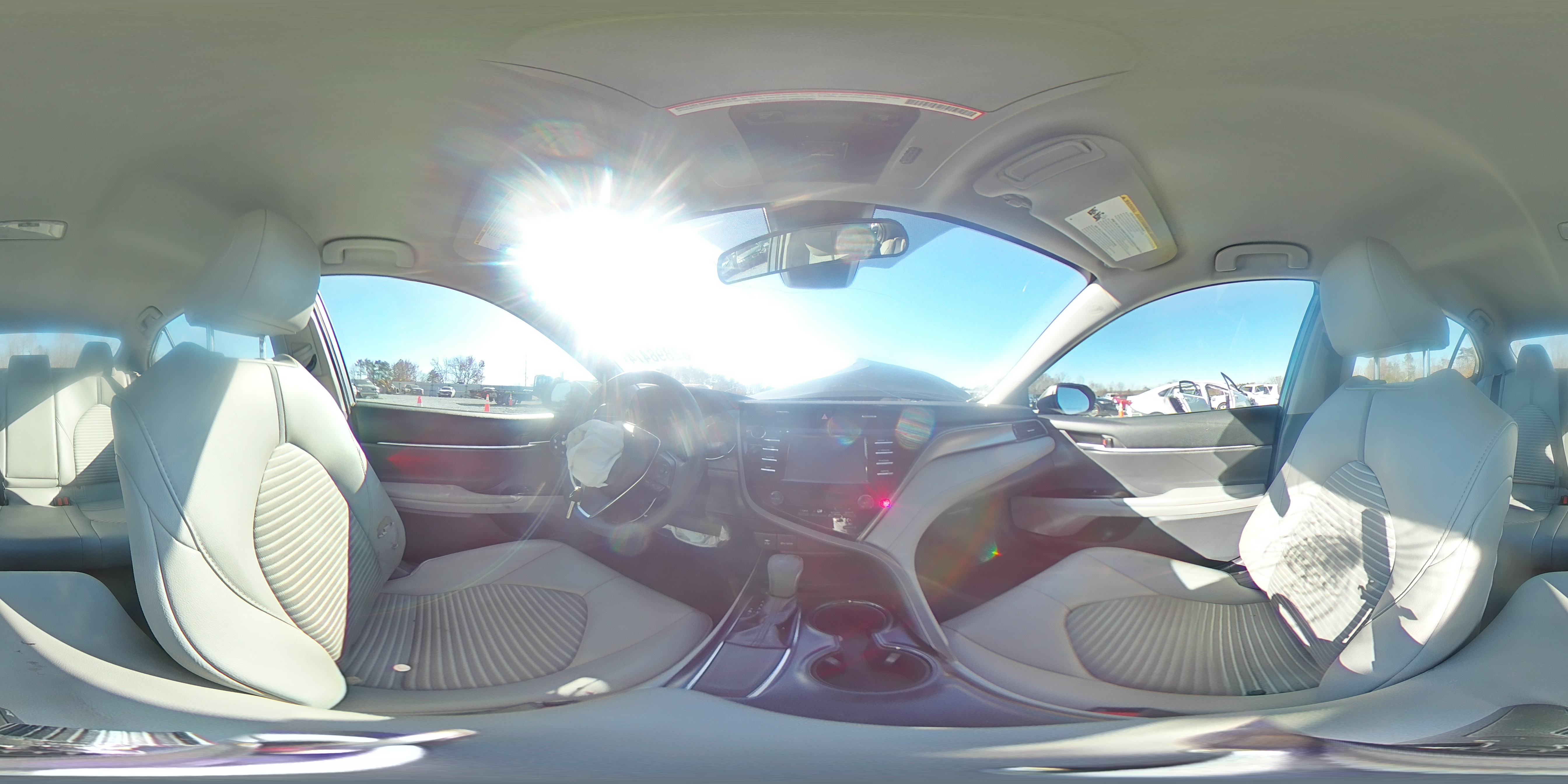 2019 Toyota Camry - Image 12