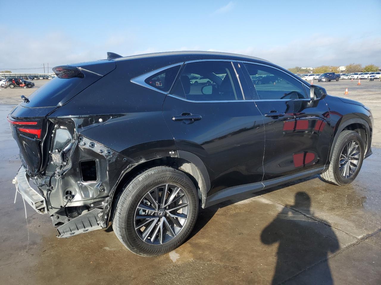 2023 Lexus NX - Image 3